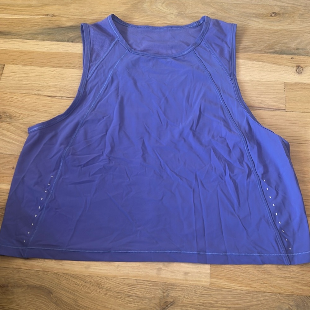 Lululemon cropped sculpt tank size 4